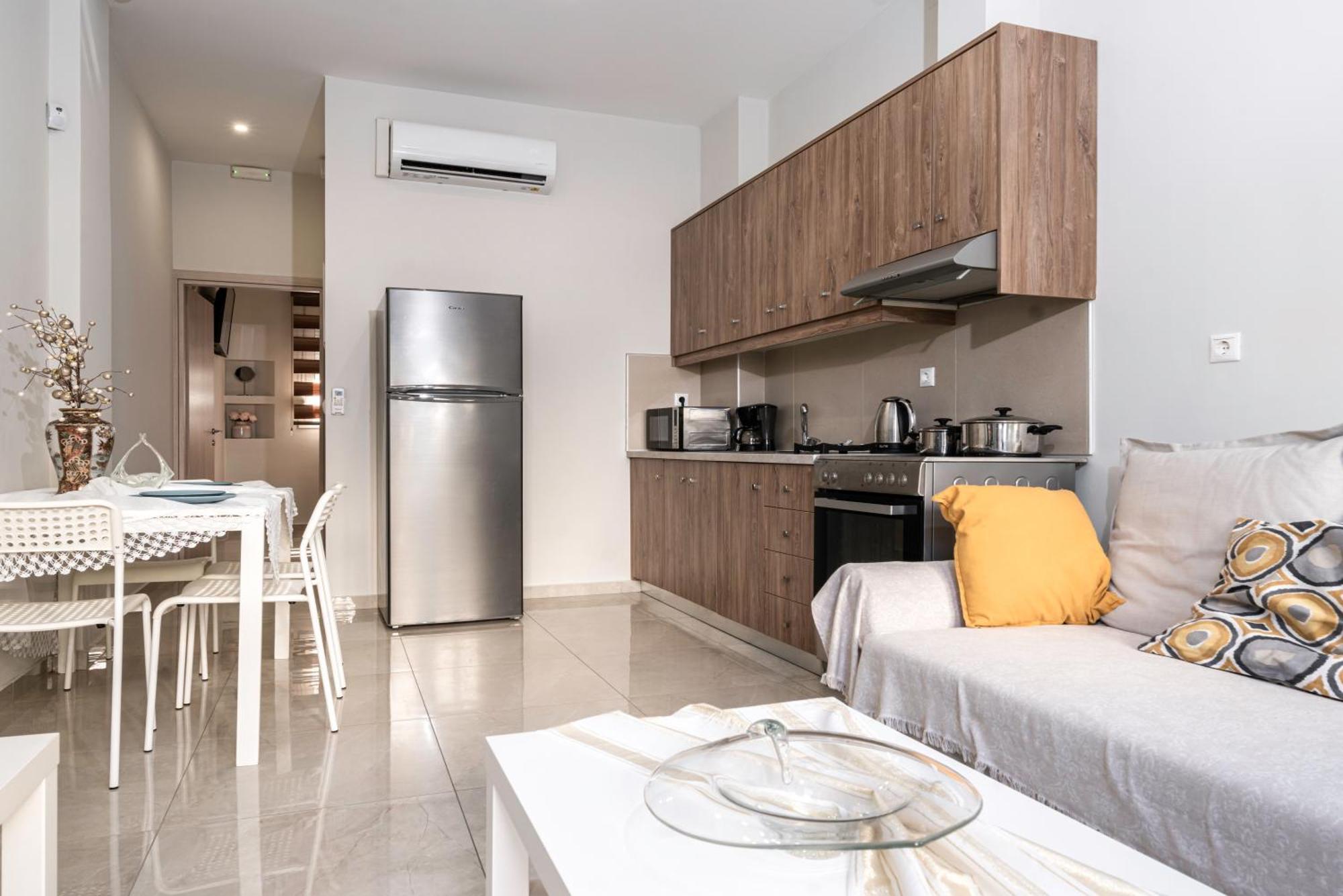 Neon Apartment, Modern, High Quality, Central Apt, Heraklion City Ngoại thất bức ảnh