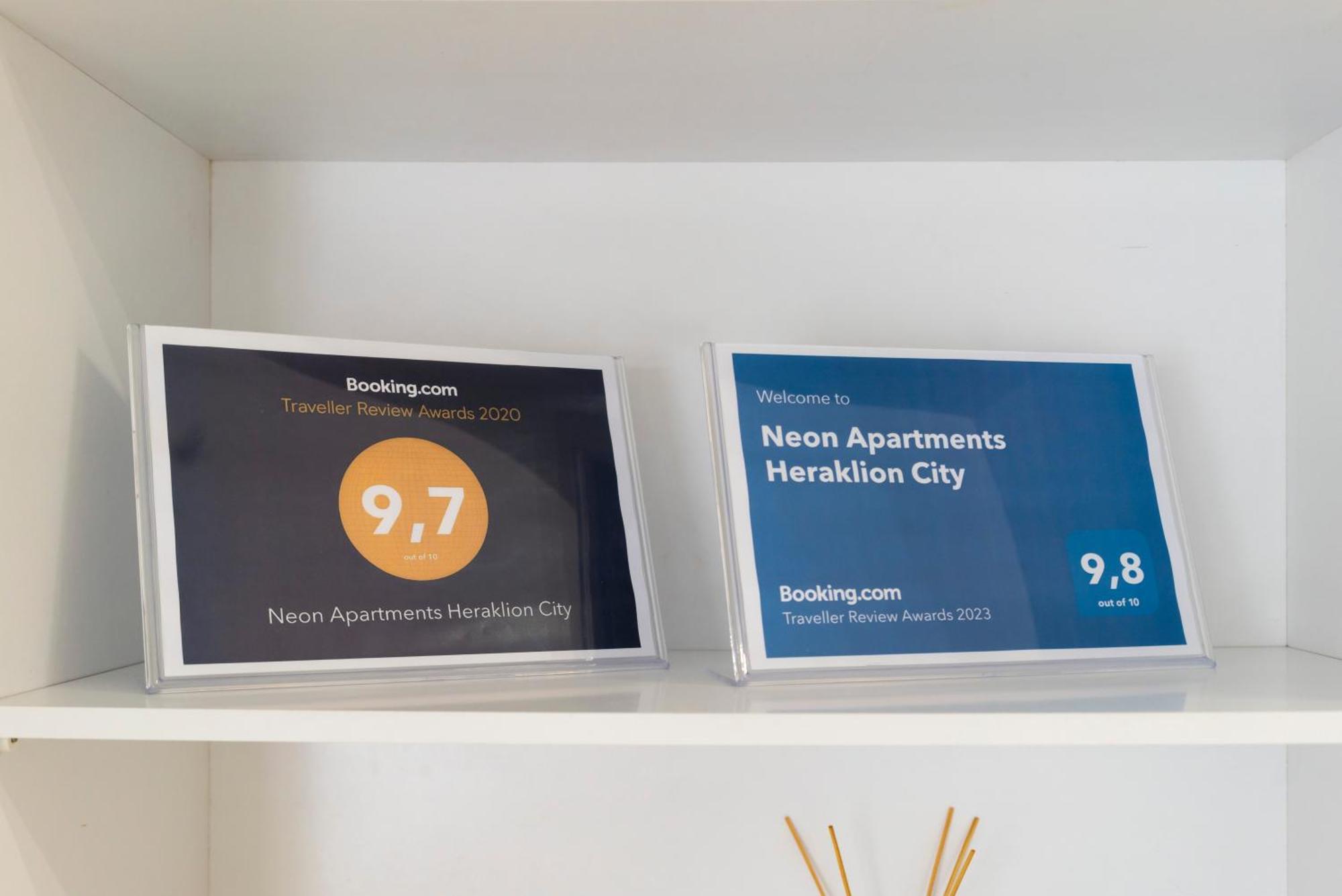 Neon Apartment, Modern, High Quality, Central Apt, Heraklion City Ngoại thất bức ảnh
